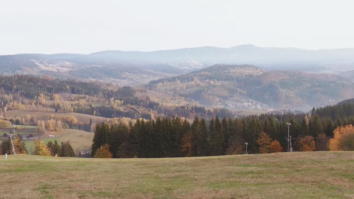 Skiareály ve Vysokém a Jablonci převzala města 